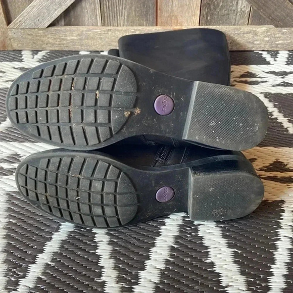 … Me Too | Knee High Boots - Picture 11 of 14